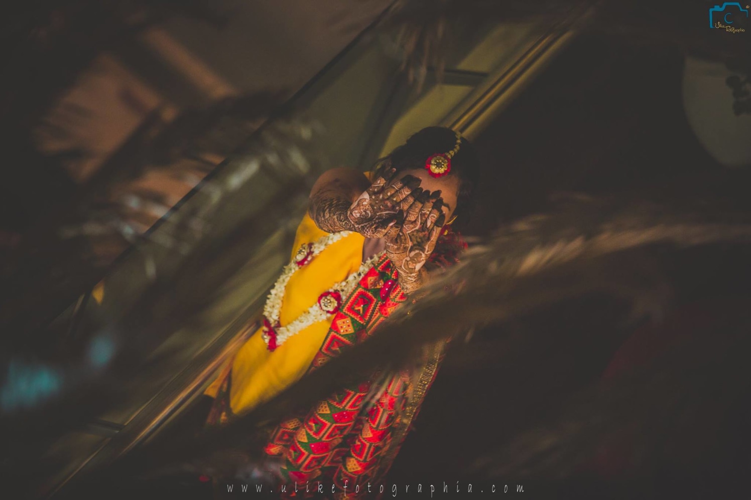 Flaunting My Mango Leaf Mehendi by ULike Fotographia Wedding-photography | Weddings Photos & Ideas