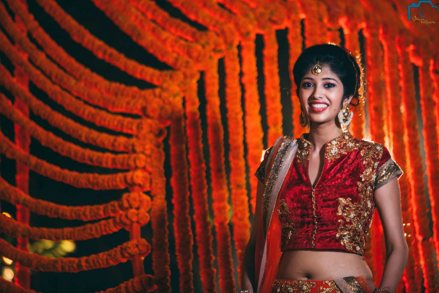 Happy relatives adds on to the wedding by ULike Fotographia Wedding-photography | Weddings Photos & Ideas