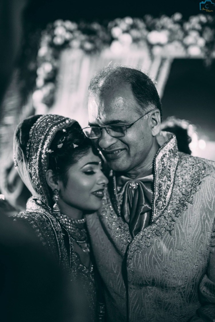 The bride with her father by ULike Fotographia Wedding-photography | Weddings Photos & Ideas