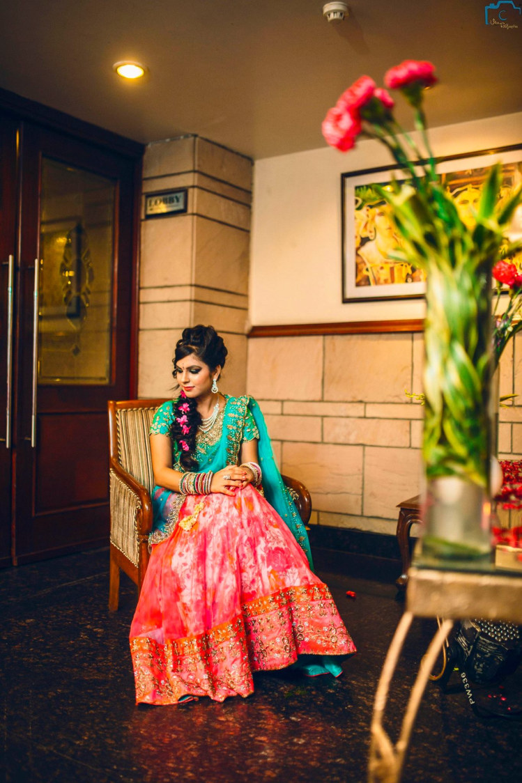 Stunning attire of bride by ULike Fotographia Wedding-photography | Weddings Photos & Ideas