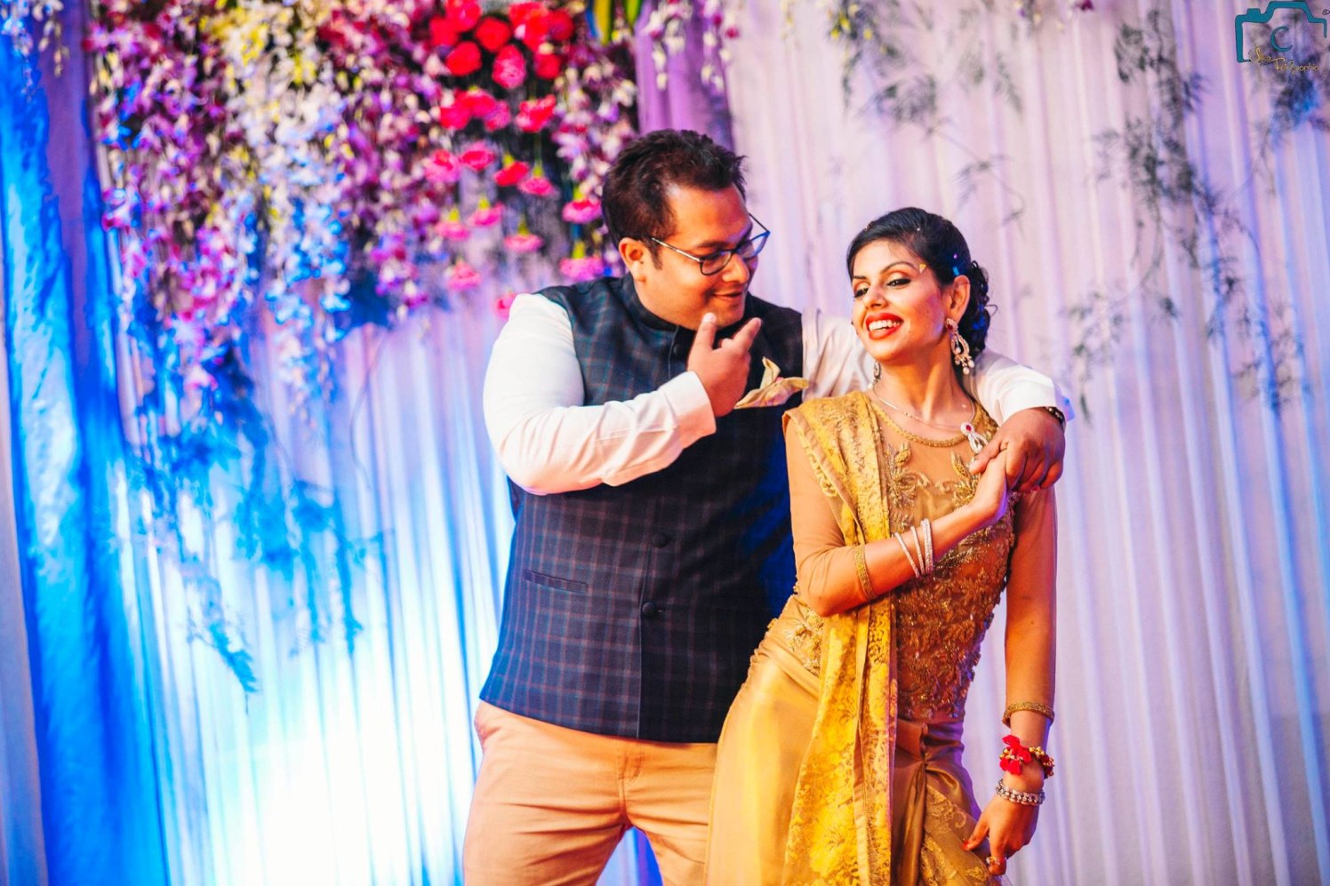 Wedding bells make them shake by ULike Fotographia Wedding-photography | Weddings Photos & Ideas