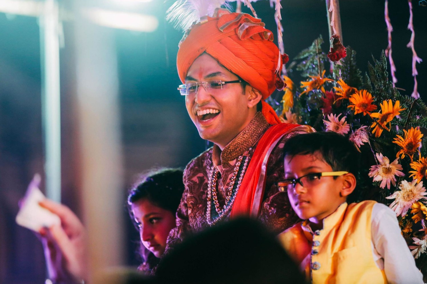 His happiness can't be contained by ULike Fotographia Wedding-photography | Weddings Photos & Ideas