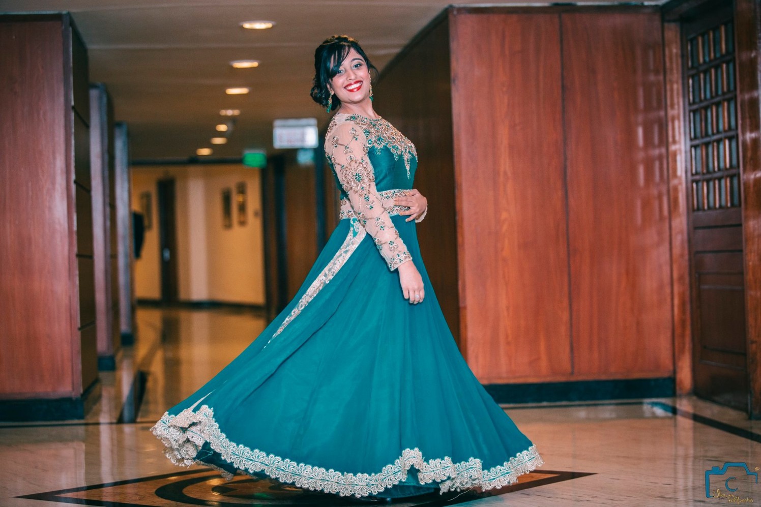 Beaming in blue by ULike Fotographia Wedding-photography | Weddings Photos & Ideas