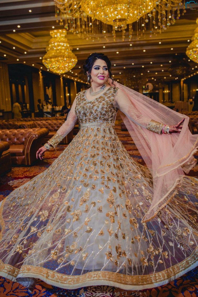 The swirling dress moment by ULike Fotographia Wedding-photography | Weddings Photos & Ideas