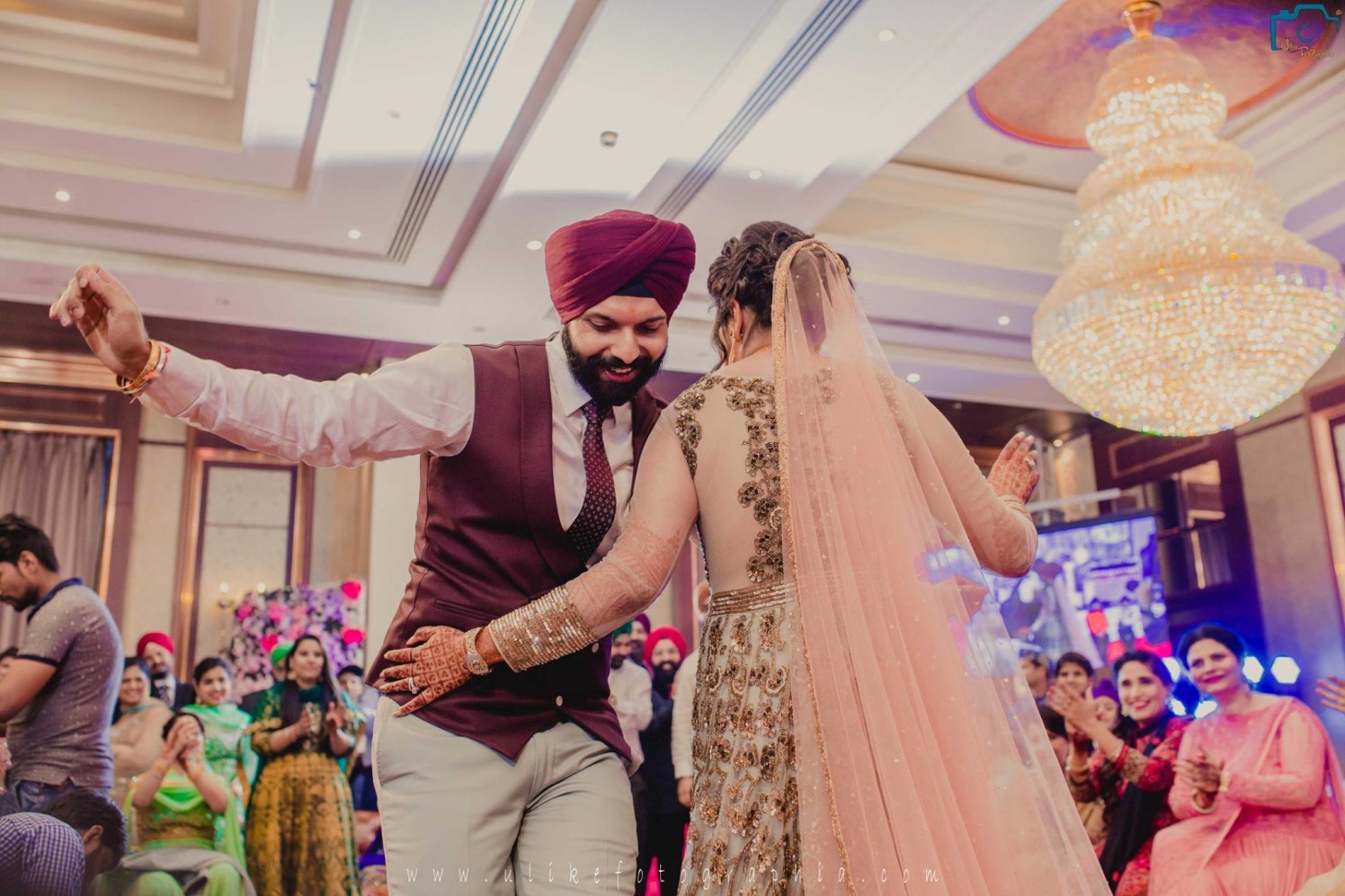 Grooving and moving! by ULike Fotographia Wedding-photography | Weddings Photos & Ideas