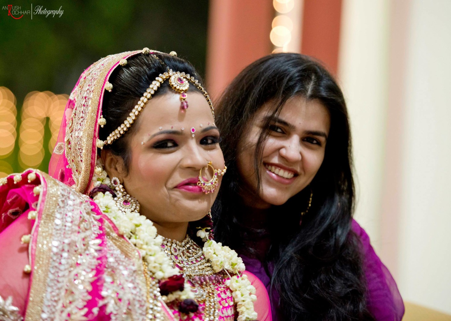 Bride Posing With Wedding Guests by AKfotography Wedding-photography | Weddings Photos & Ideas