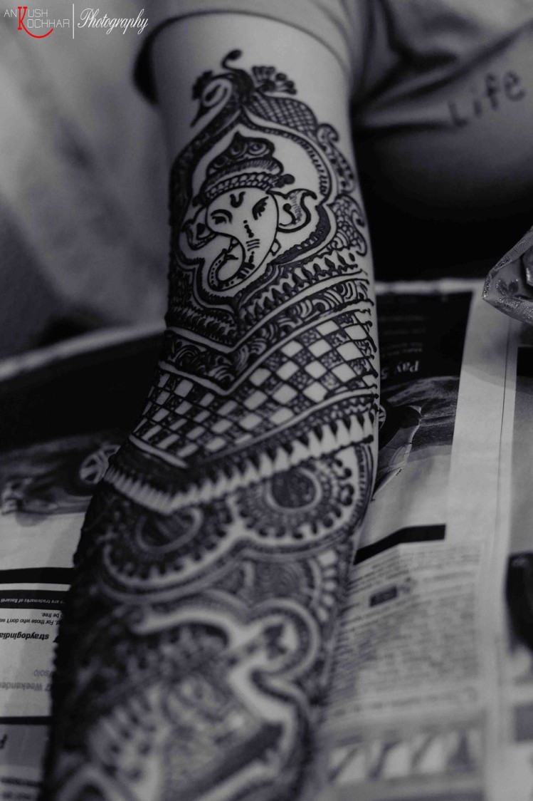 Detailed mehendi design by AKfotography Wedding-photography | Weddings Photos & Ideas