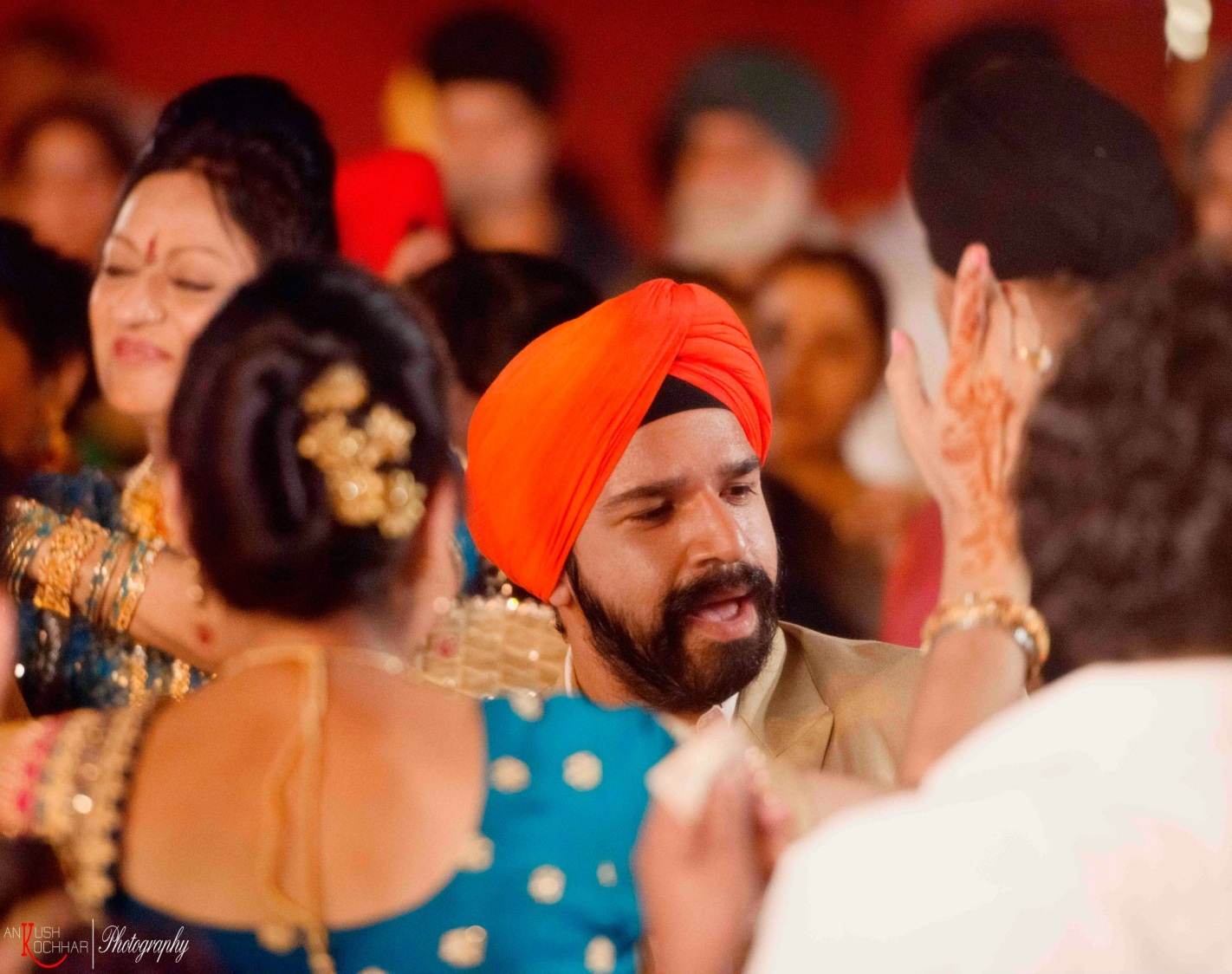 Guests at indian weddings by AKfotography Wedding-photography | Weddings Photos & Ideas