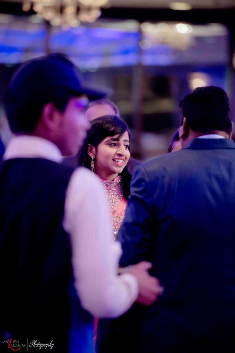 The indian wedding guests by AKfotography Wedding-photography | Weddings Photos & Ideas