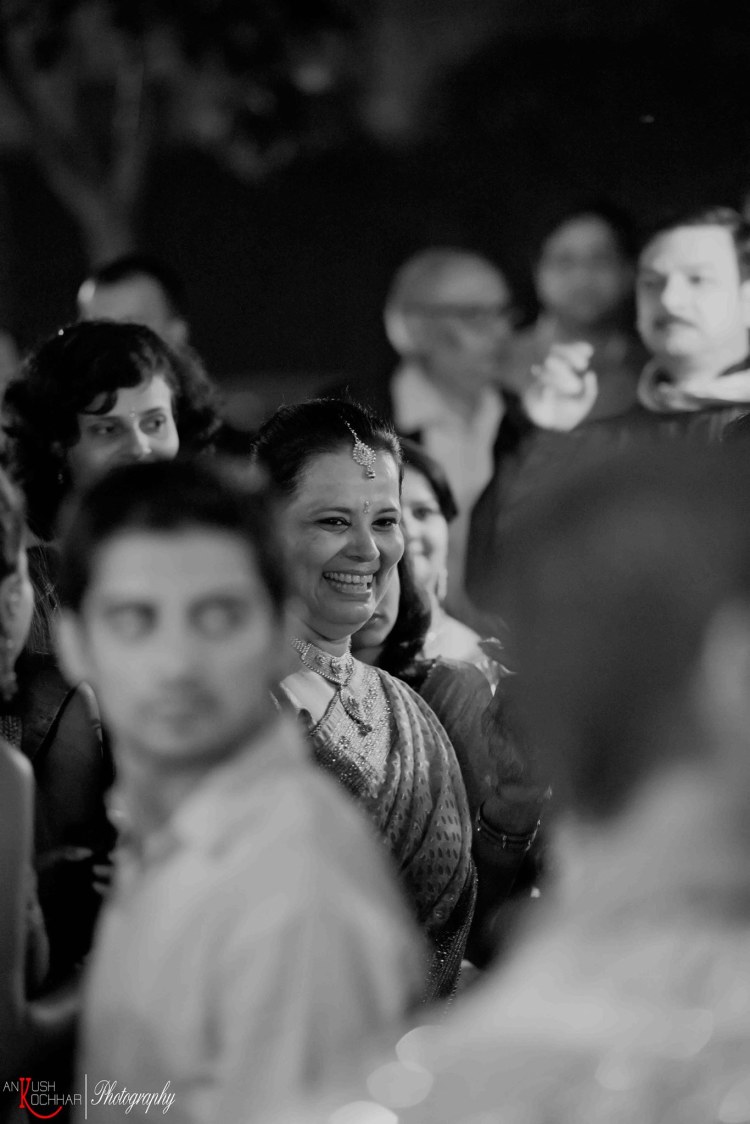 The indian wedding guests by AKfotography Wedding-photography | Weddings Photos & Ideas