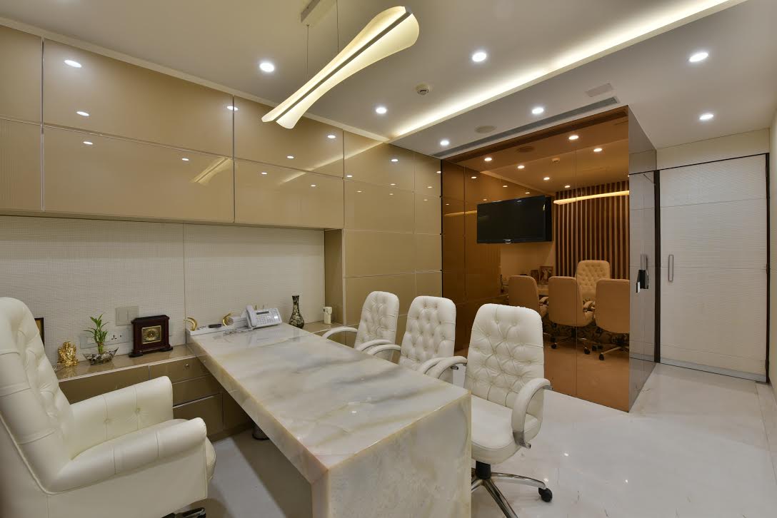 The White Beauty by ARCHITECT KAUSHAL CHOUHAN Modern | Interior Design Photos & Ideas