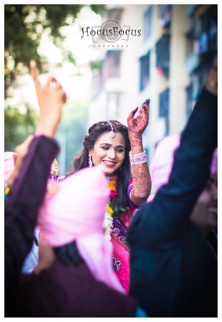 Dancing on my tunes by HOCUS FOCUS PHOTOGRAPHY Wedding-photography | Weddings Photos & Ideas