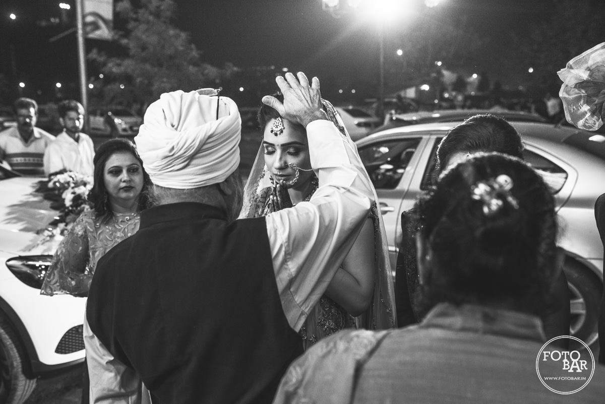 Blessed and contented by Fotobar Wedding-photography | Weddings Photos & Ideas
