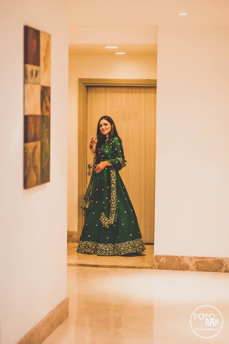 Glistening queen in green by Fotobar Wedding-photography | Weddings Photos & Ideas