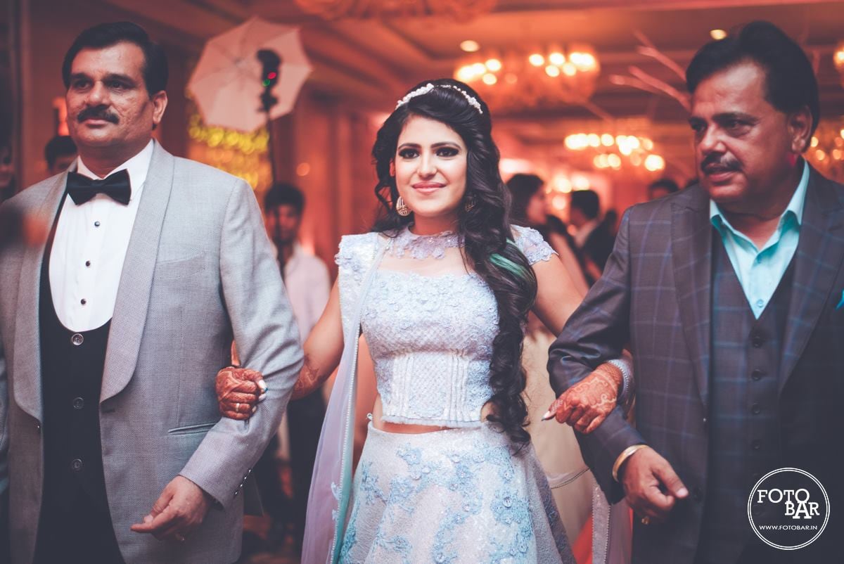 Alluring princess incoming by Fotobar Wedding-photography | Weddings Photos & Ideas