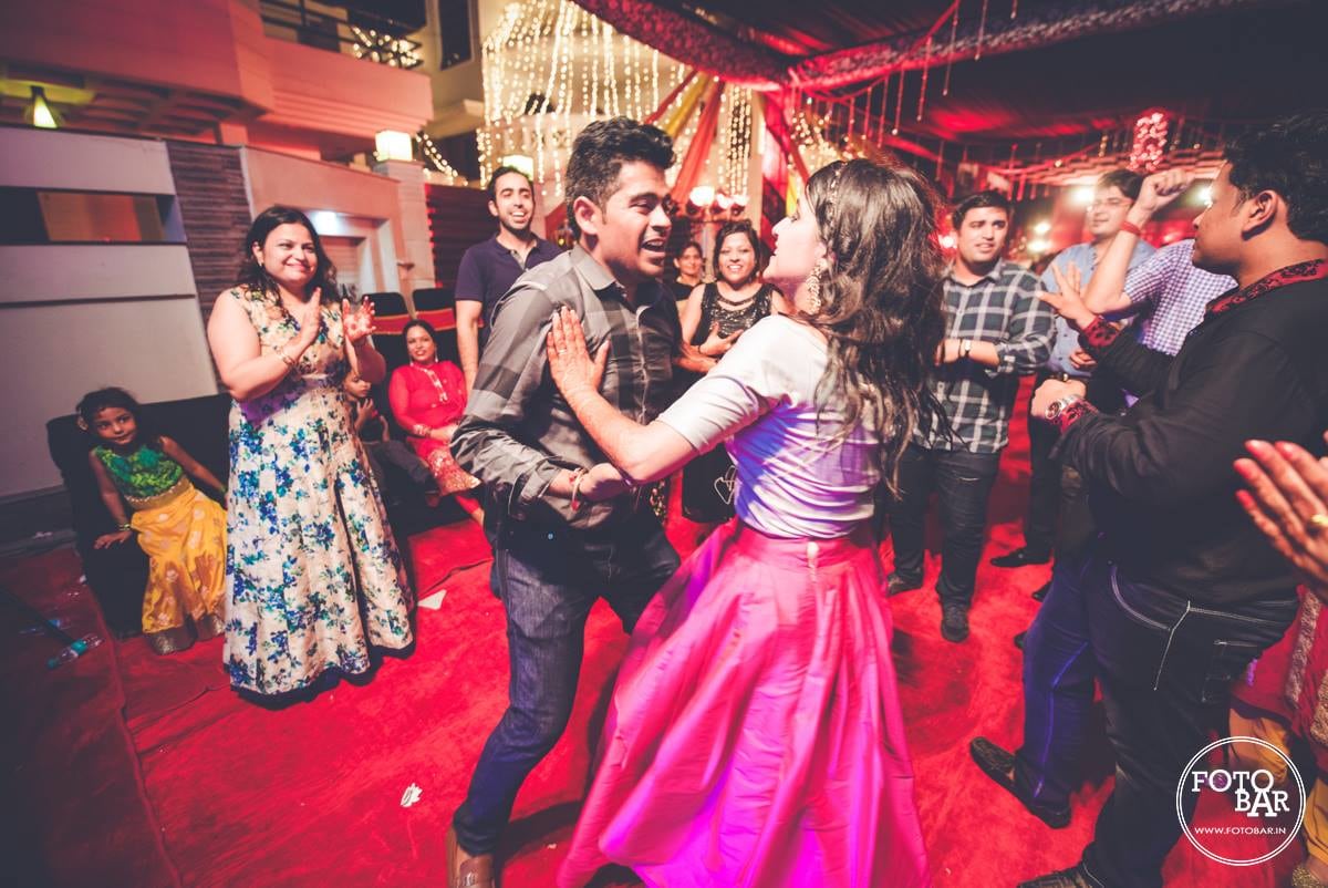 Dance your heart out by Fotobar Wedding-photography | Weddings Photos & Ideas