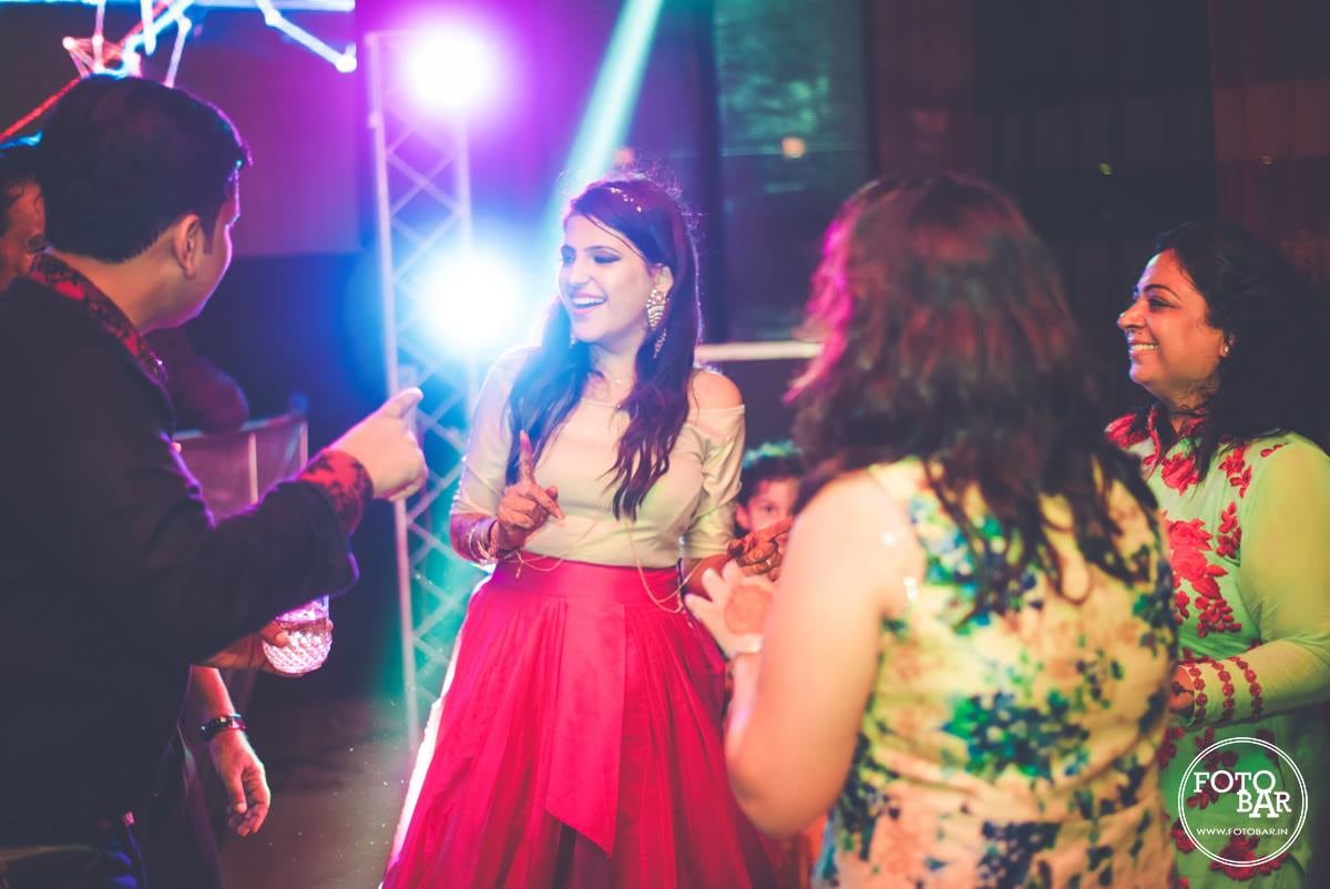 Happy beam by Fotobar Wedding-photography | Weddings Photos & Ideas