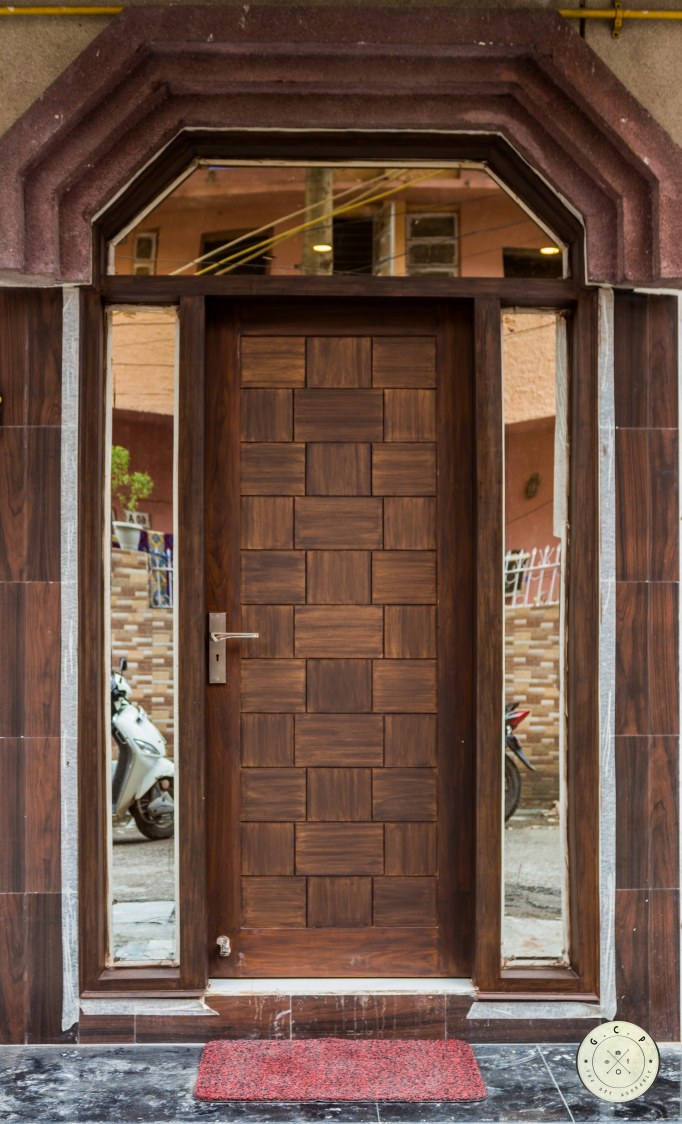 Contemporary entrance door by Designmantra Contemporary | Interior Design Photos & Ideas