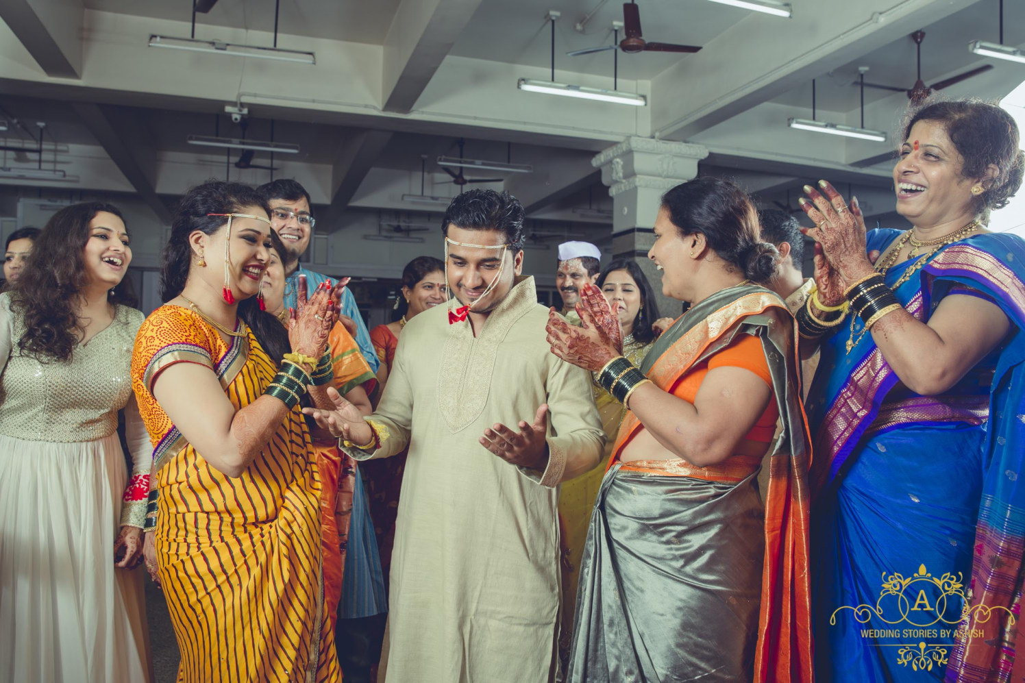Marathi Groom With Family by Ashish Vengurlekar Wedding-photography | Weddings Photos & Ideas