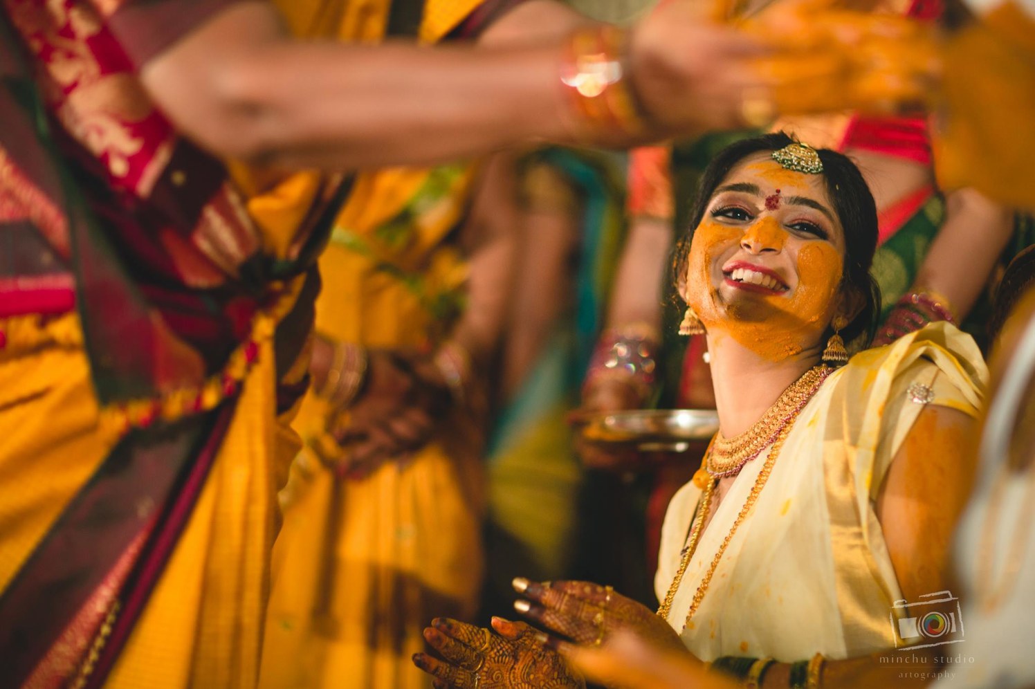 Haldi Ceremony by Minchu Studio Wedding-photography Bridal-jewellery-and-accessories | Weddings Photos & Ideas