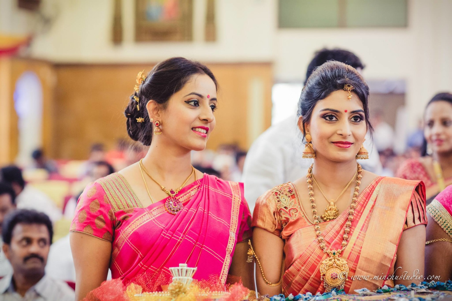 Wedding Guests by Minchu Studio Wedding-photography | Weddings Photos & Ideas