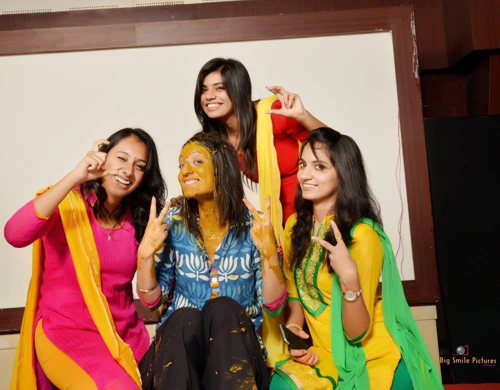 Bride And Bridesmaid On Haldi by Mukesh bijalwan Wedding-photography | Weddings Photos & Ideas