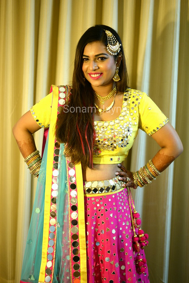 Vibrant look of a bride by Sonam Jayna Bridal-makeup | Weddings Photos & Ideas