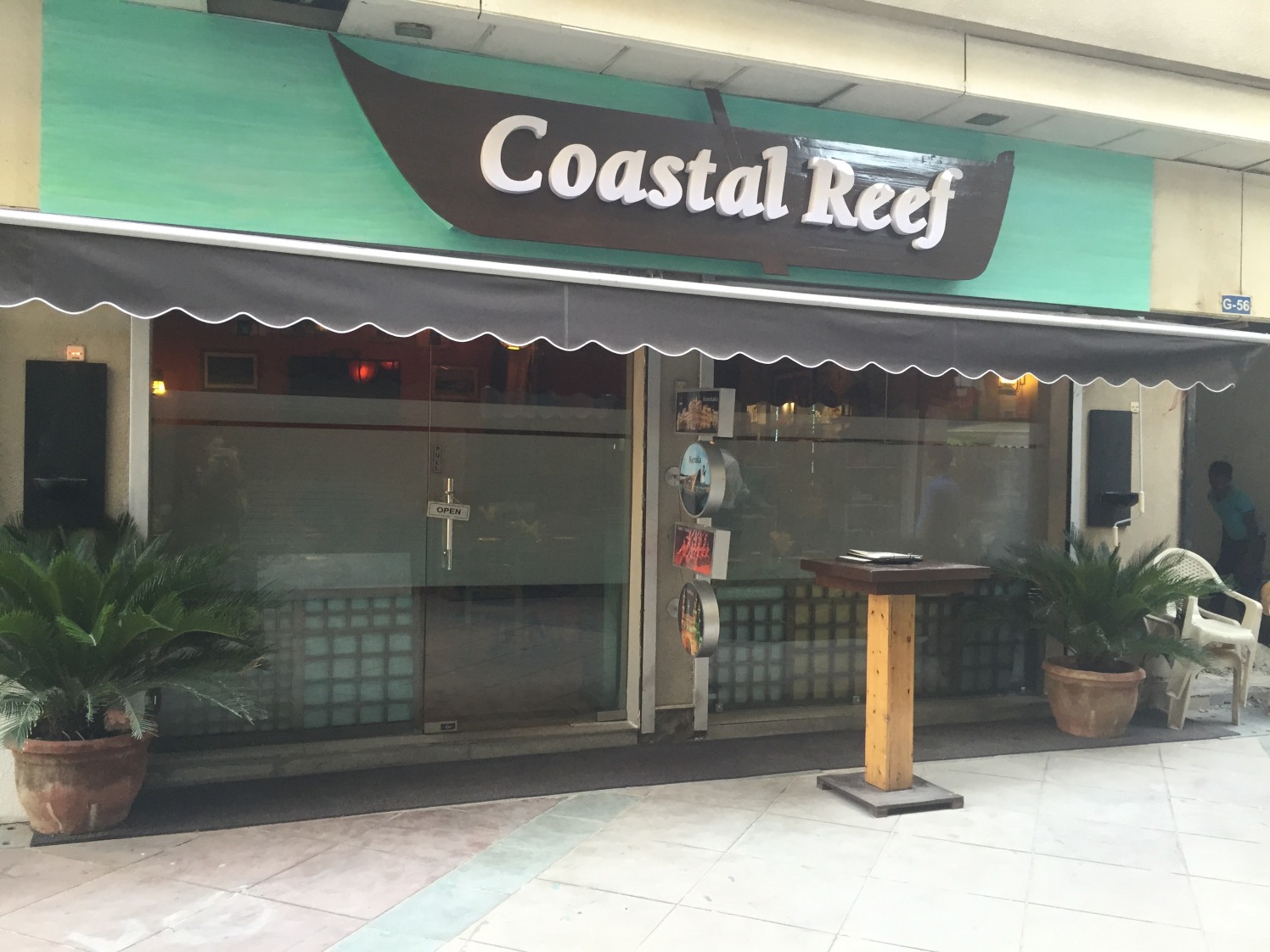 Coastal Reef Restaurant by Designwise Interiors Modern | Interior Design Photos & Ideas
