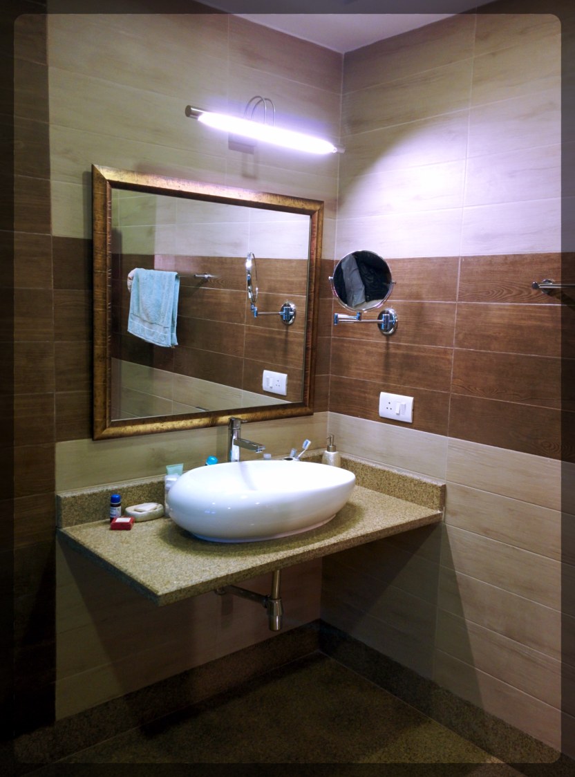 Hues of Brown by Designwise Interiors Bathroom Modern | Interior Design Photos & Ideas