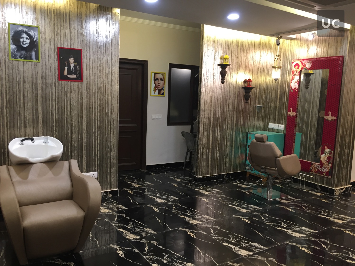 Glittering Gallery by Designwise Interiors Contemporary | Interior Design Photos & Ideas