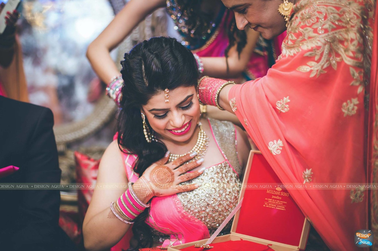 Subtle Grey Eye Makeup With Bright Pink Lips Worn By the Bride by Priyanka Kamboj Wedding-photography Bridal-mehendi Bridal-jewellery-and-accessories Bridal-makeup | Weddings Photos & Ideas