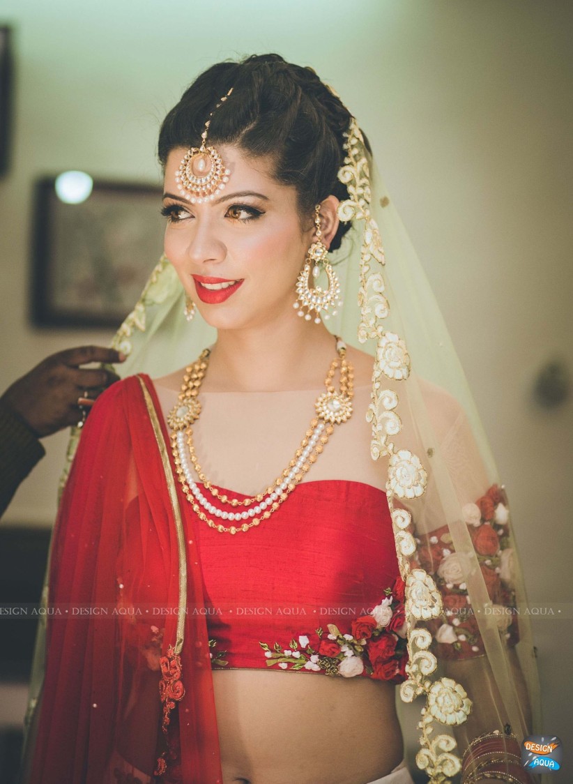 Flamboyant bridal attire by Design Aqua Wedding-photography | Weddings Photos & Ideas