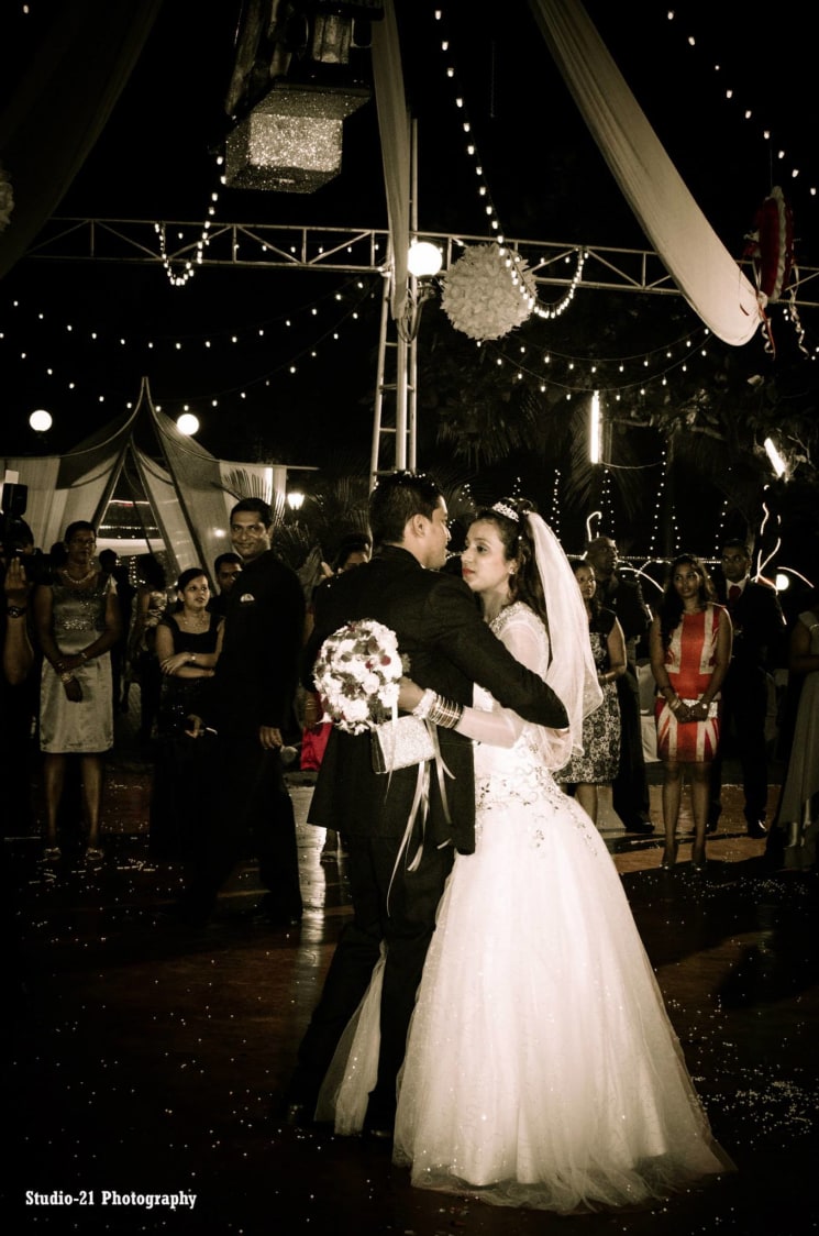 Black And White Shot Of Bridegroom Capturing Sparkle Of Togetherness by Terence Savio Pimenta Wedding-photography | Weddings Photos & Ideas