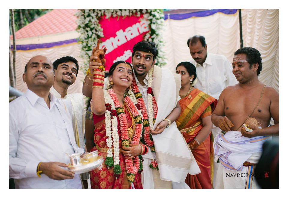 Candid Shot Of The Most Lovely South Indian Couple by Navdeep Soni Wedding-photography | Weddings Photos & Ideas