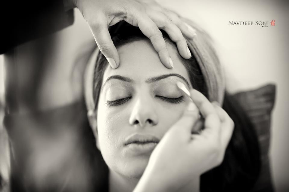 Bridal makeup in process by Navdeep Soni Photography Wedding-photography | Weddings Photos & Ideas