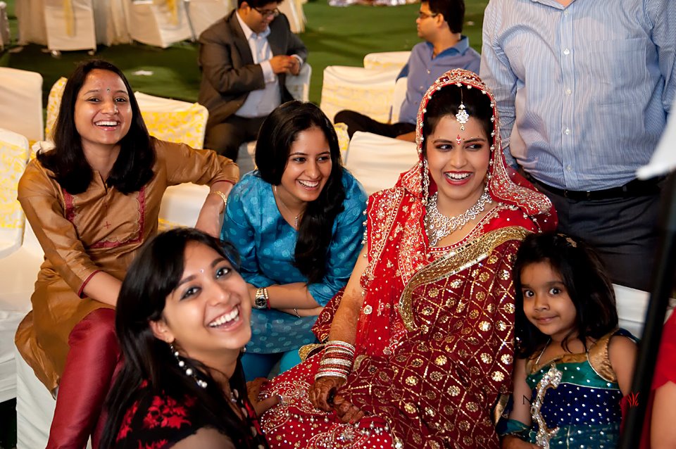 Indian bride with family by Navdeep Soni Photography Wedding-photography | Weddings Photos & Ideas