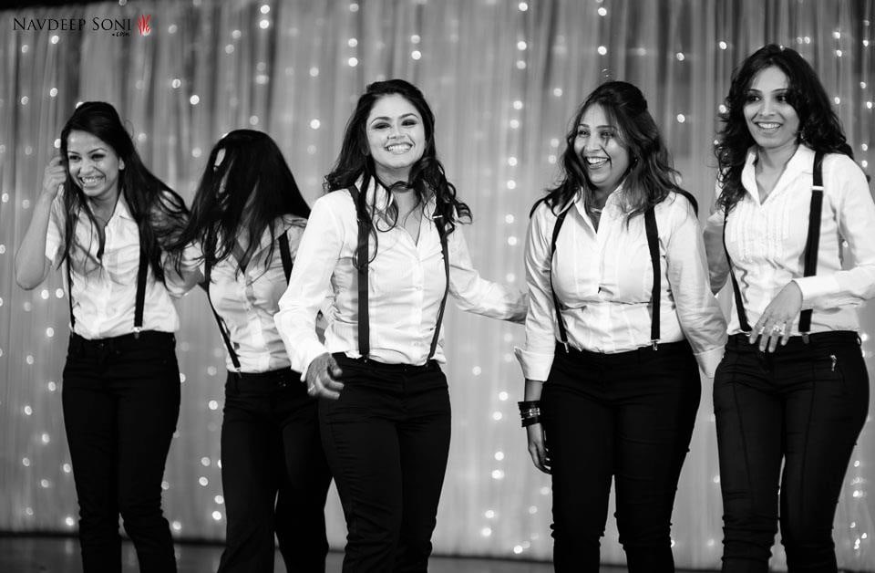 Bridesmaid's Black And White Quirky Dresscode by Navdeep Soni Wedding-photography | Weddings Photos & Ideas