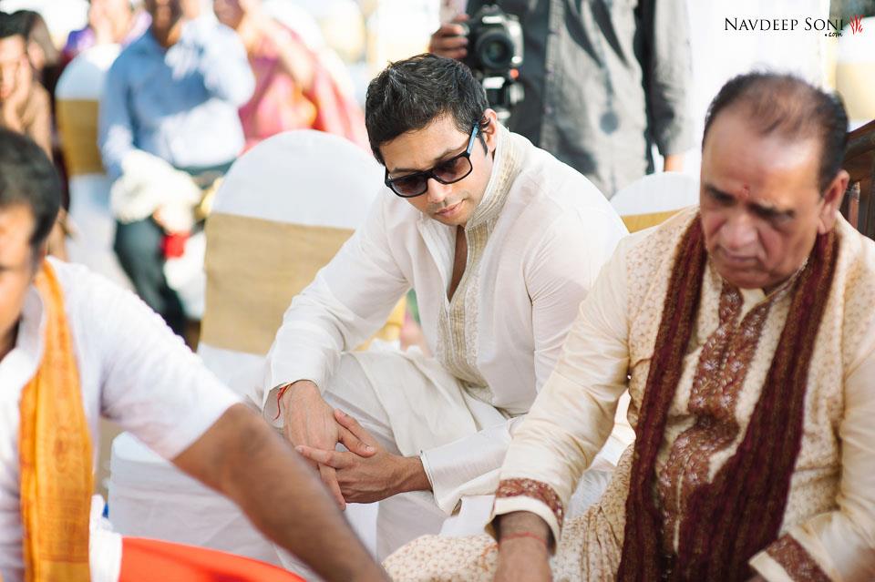 Guests at indian weddings by Navdeep Soni Photography Wedding-photography | Weddings Photos & Ideas