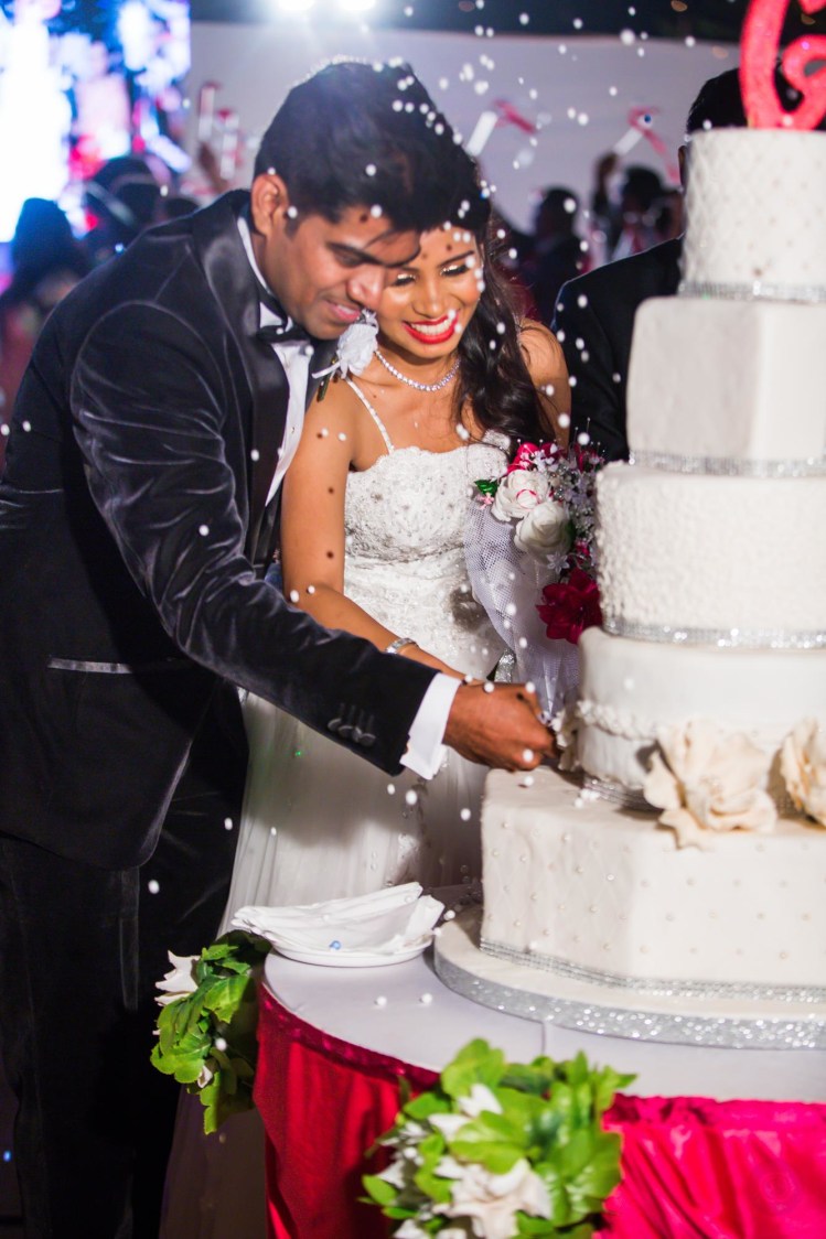 Magnificent wedding cake! by Fahim Sayed Wedding-photography | Weddings Photos & Ideas