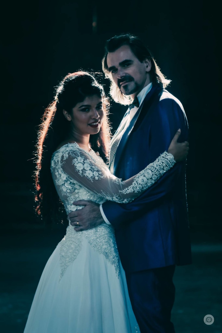 Love lies with us! by Fahim Sayed Wedding-photography | Weddings Photos & Ideas