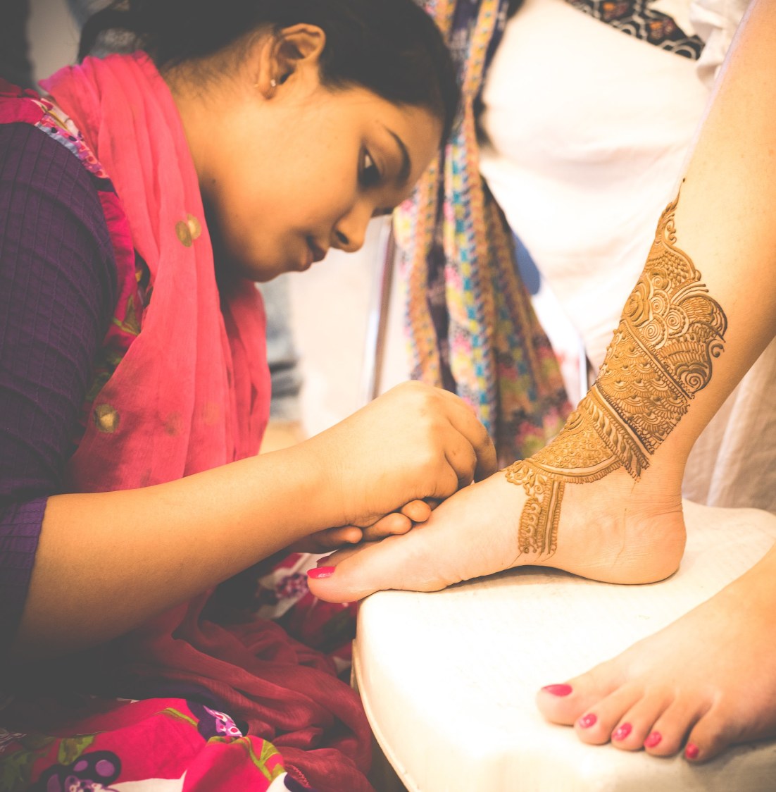 Getting the heena done! by Fahim Sayed Wedding-photography | Weddings Photos & Ideas
