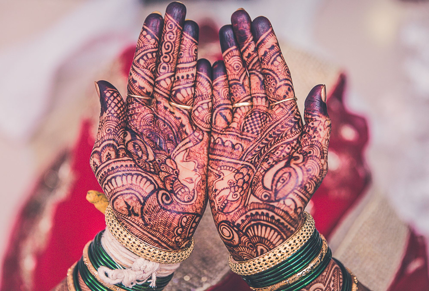 Peacock styled mehendi by Fahim Sayed Wedding-photography | Weddings Photos & Ideas