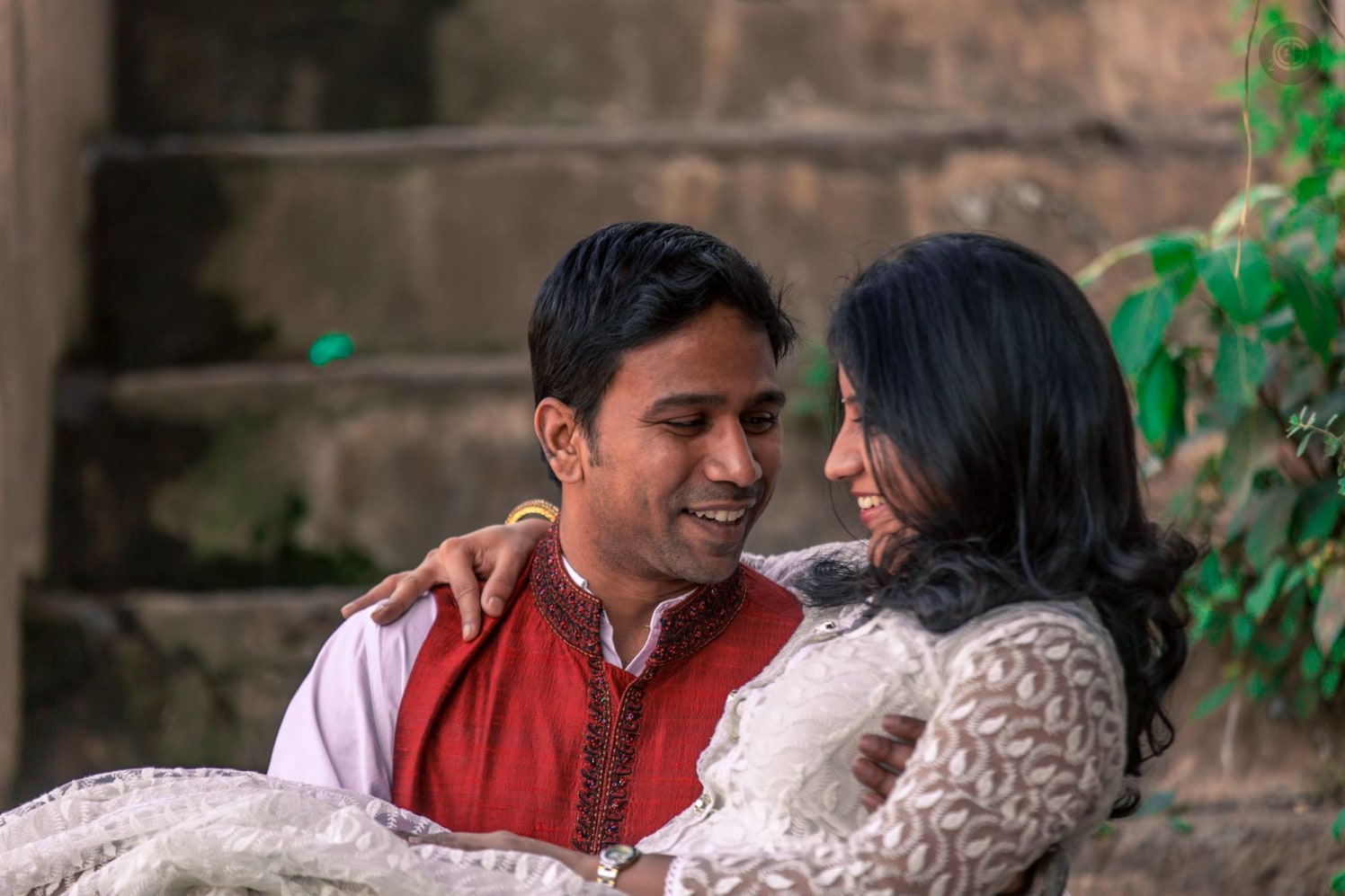 Let me hold you high! by Fahim Sayed Wedding-photography | Weddings Photos & Ideas