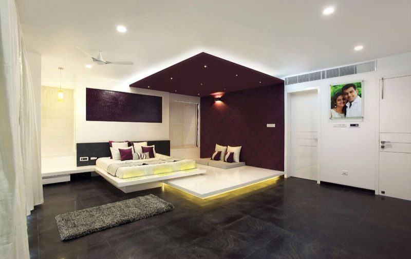 Master Bedroom With Wooden Cabinet by R. Gautam Jain Bedroom Modern | Interior Design Photos & Ideas