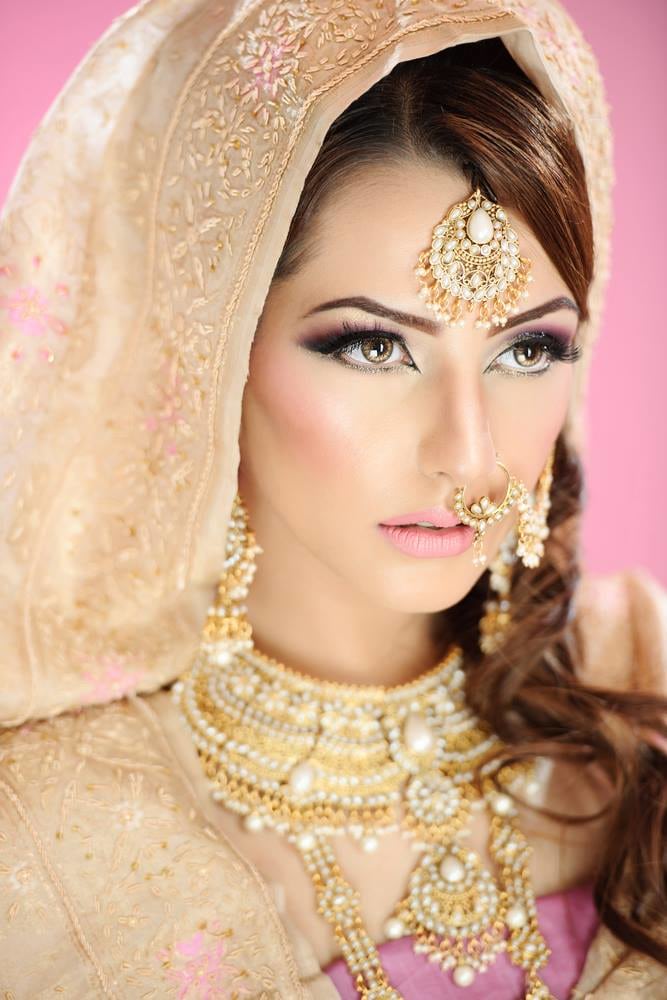 Tantalizing look by Karishma Trehan Bridal-makeup | Weddings Photos & Ideas