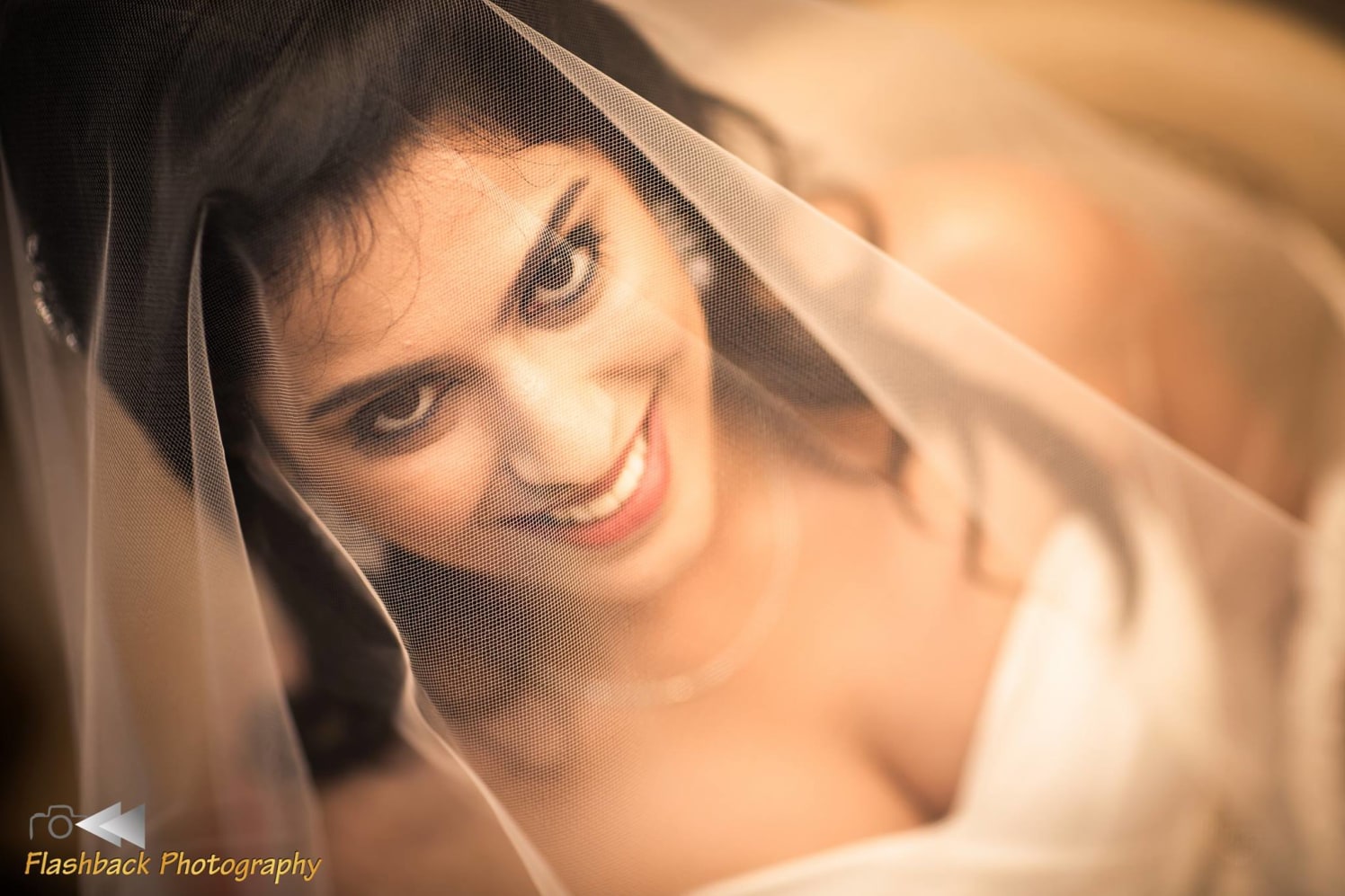 Coruscating bride by Flashback photography Wedding-photography | Weddings Photos & Ideas