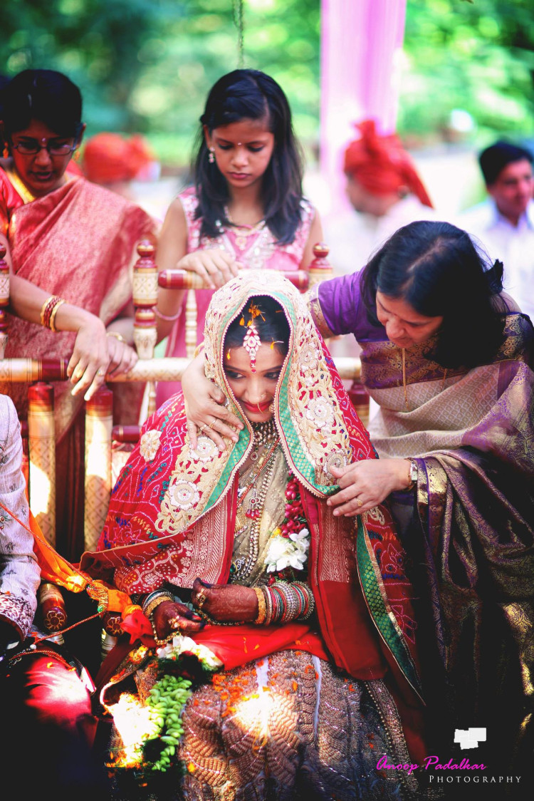 Gleeful chuckle by Wedding Krafter Wedding-photography | Weddings Photos & Ideas