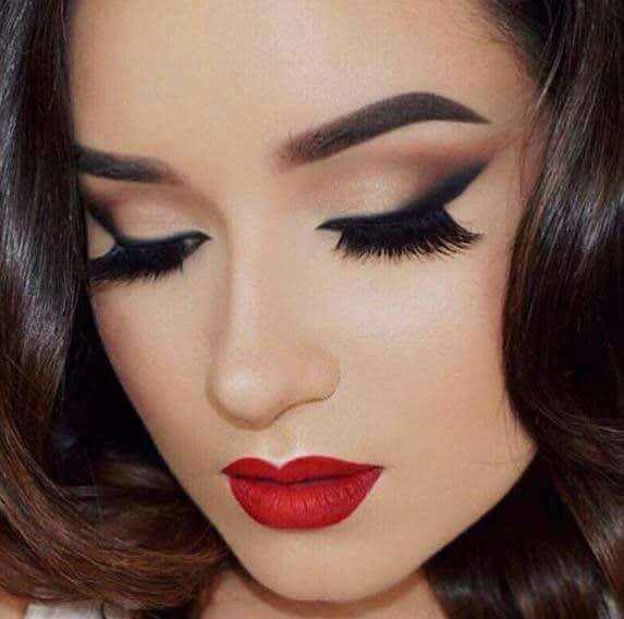 Can't take eyes off her eyes! by Makeup Artist by Tamanna Ghori Wedding-photography | Weddings Photos & Ideas