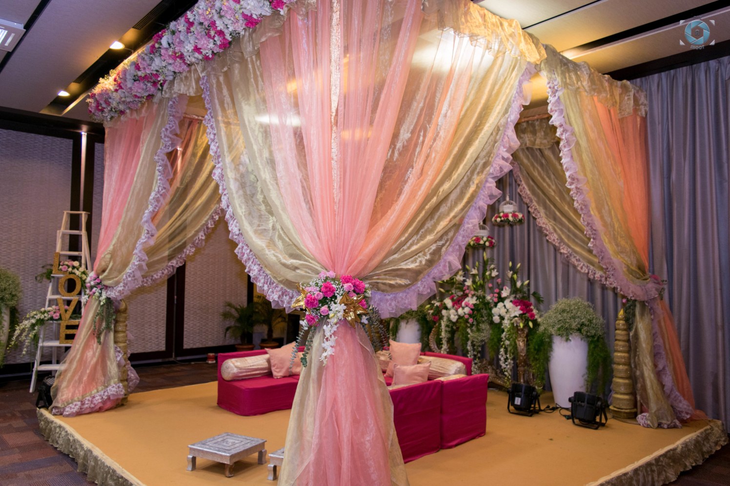 Beautiful Coral Inspired Decor by Anant Mishra Wedding-decor | Weddings Photos & Ideas