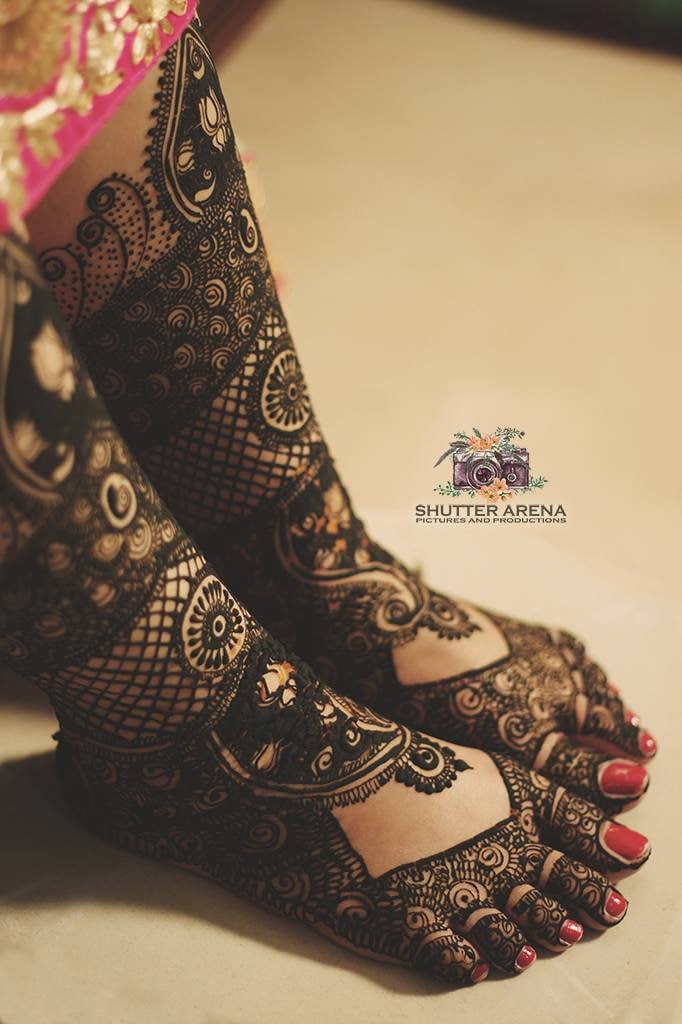 Colossal dark henna by SHUTTER ARENA Wedding-photography | Weddings Photos & Ideas
